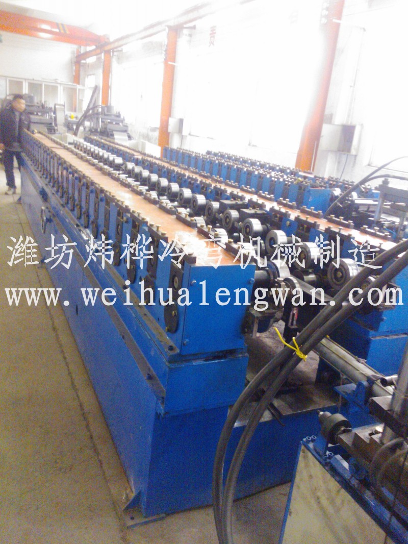 如何挑選數(shù)控冷彎成型機(jī) 如何挑選數(shù)控冷彎成型機(jī)