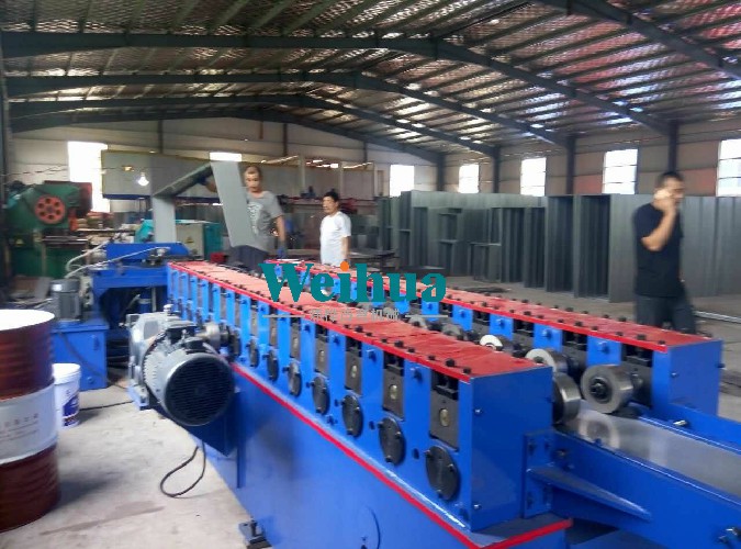 定制消火栓箱成型設備-自動生產線 mmexport1500359036930.jpg