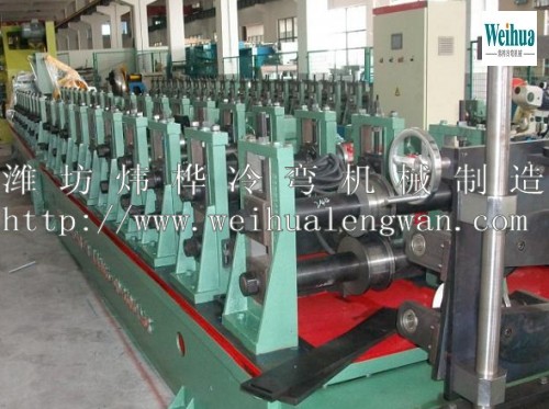 1574756053617283.jpg 高精度冷彎機組3.jpg